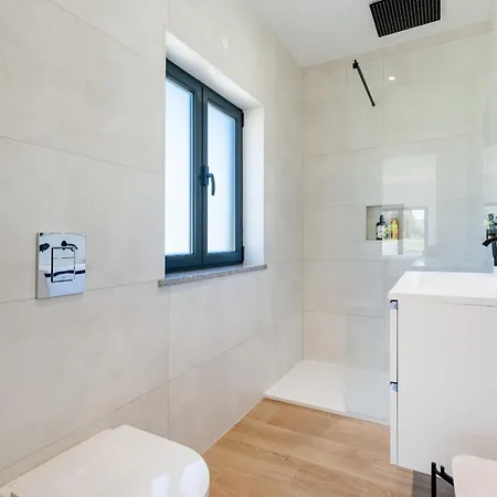 Essence Villa Boliqueime